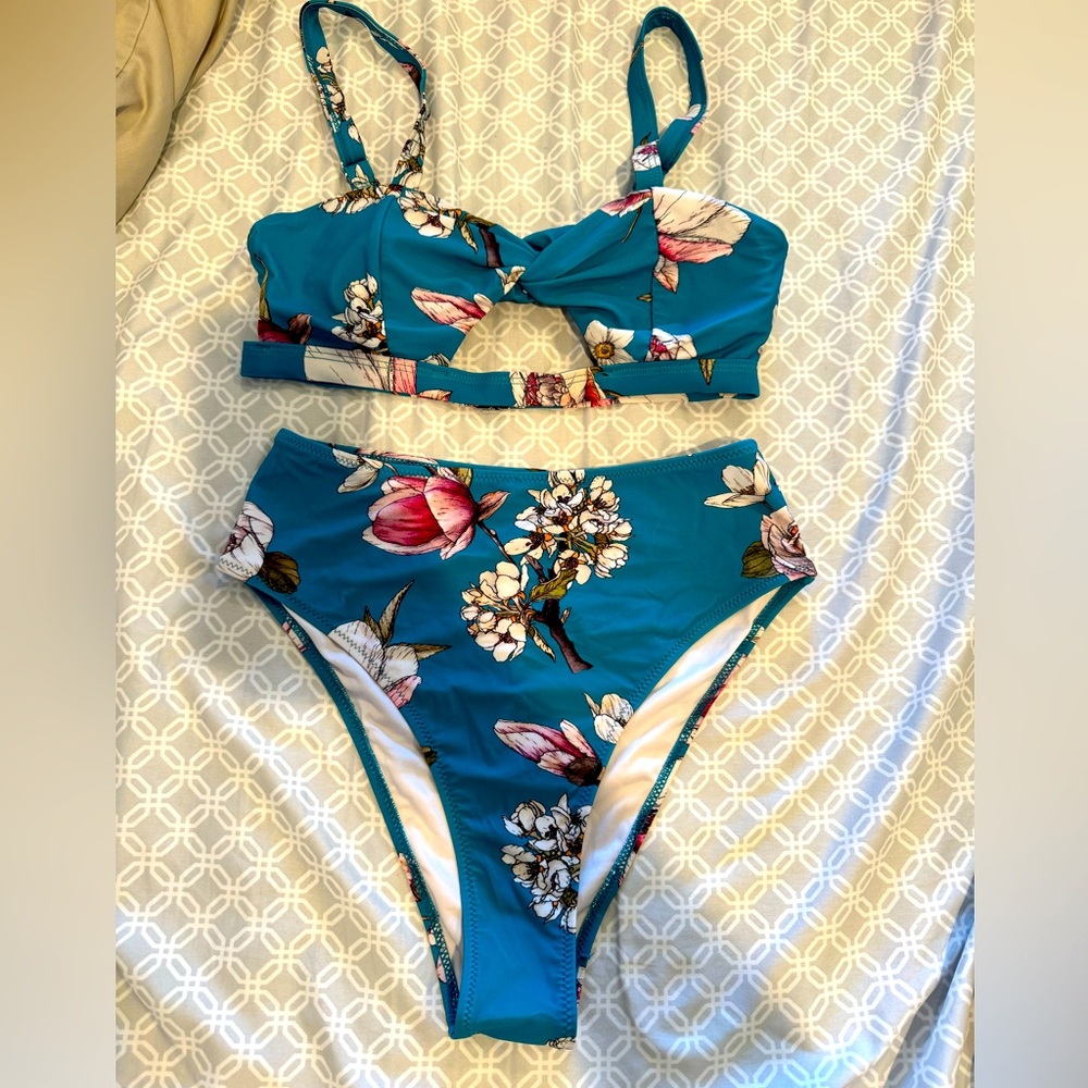 CUPSHE high waist bikini